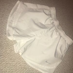 white womens nike shorts